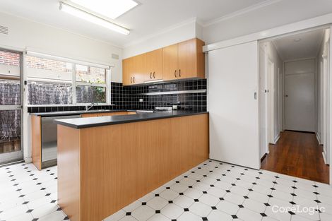 Property photo of 2/33 Wentworth Avenue Canterbury VIC 3126