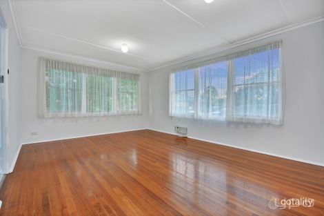 Property photo of 4 Myrtle Street Werribee VIC 3030