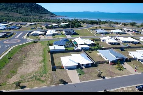 Property photo of 38 Outrigger Drive Mulambin QLD 4703