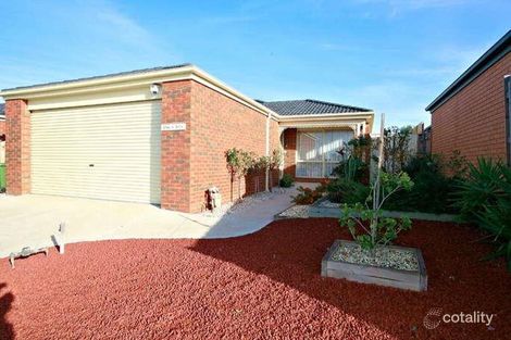Property photo of 7 Sir Thomas Drive Pakenham VIC 3810