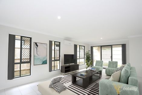 Property photo of 33 Ascot Crescent Kallangur QLD 4503
