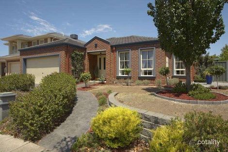 23 Illawong Tce, Burnside, VIC 3023