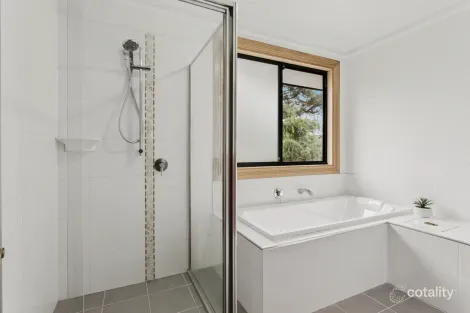 Property photo of 34 Copeland Road Engadine NSW 2233