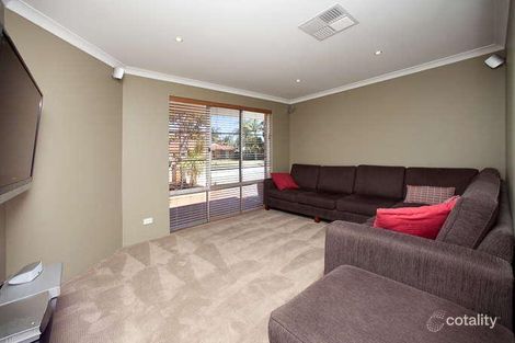 Property photo of 5 Goshawk Gardens Ballajura WA 6066