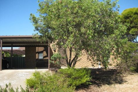 Property photo of 3 Valencia Drive Murray Bridge SA 5253