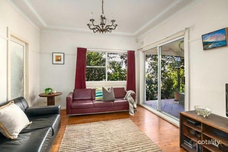 Property photo of 1 The Breakers Road Thirroul NSW 2515