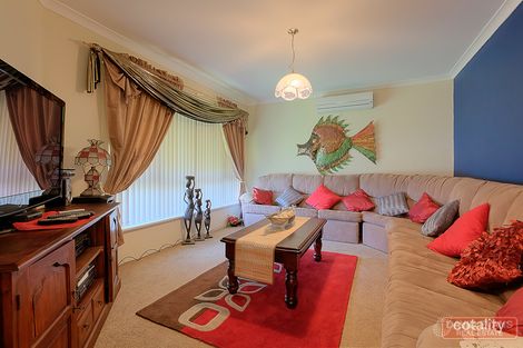 10 Paraguay Ave, Greenfields, WA 6210