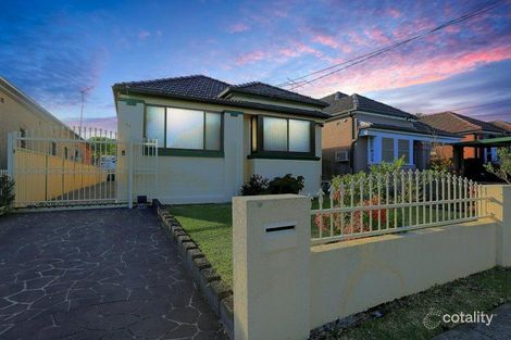 49 Defoe St, Wiley Park, NSW 2195