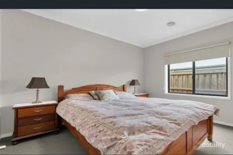 Property photo of 3 Cradle Avenue Clyde VIC 3978