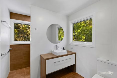 Property photo of 12 Heath Road Hardys Bay NSW 2257