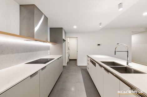 Property photo of 13/22 Canberra Avenue Forrest ACT 2603