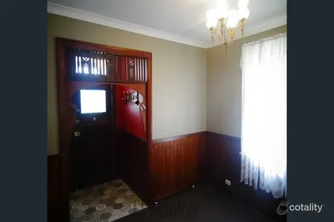 Property photo of 289 Pacific Highway Charlestown NSW 2290
