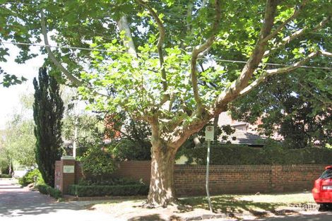 2/720 Orrong Rd, Toorak, VIC 3142