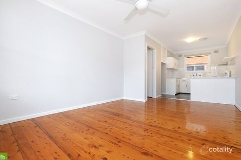 Property photo of 2/4 Grafton Avenue Figtree NSW 2525