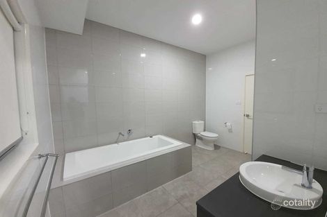 16 Ganugan Rd, Austral, NSW 2179