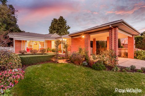 Property photo of 11 Robina Court Rowville VIC 3178