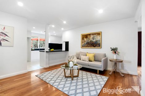Property photo of 43 Knights Drive Glen Waverley VIC 3150