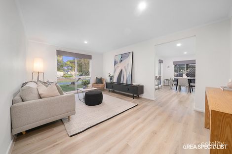 Property photo of 1 Wakefield Court Cranbourne North VIC 3977