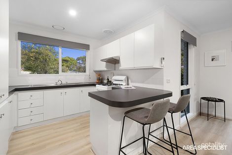 Property photo of 1 Wakefield Court Cranbourne North VIC 3977