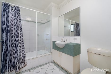 Property photo of 2/36 Cairns Street Cairns North QLD 4870