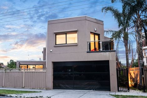 30a Pentland Pde, Seddon, VIC 3011
