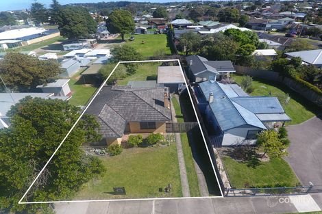 21 Mourilyan St, Lakes Entrance, VIC 3909