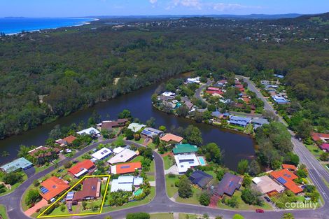 Property photo of 32 Natan Court Ocean Shores NSW 2483