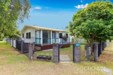 35 SCARBOROUGH RD, REDCLIFFE, QLD 4020