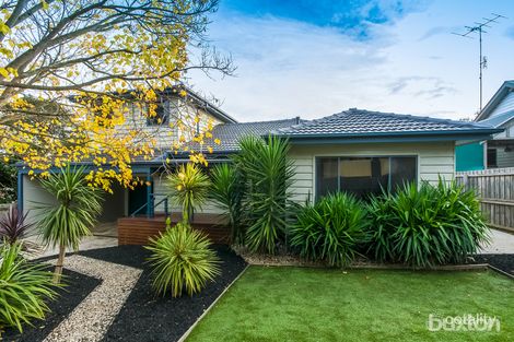 Property photo of 9 Evwick Crescent Highton VIC 3216