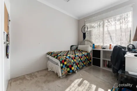 Property photo of 20 Treecreeper Way Erskine WA 6210