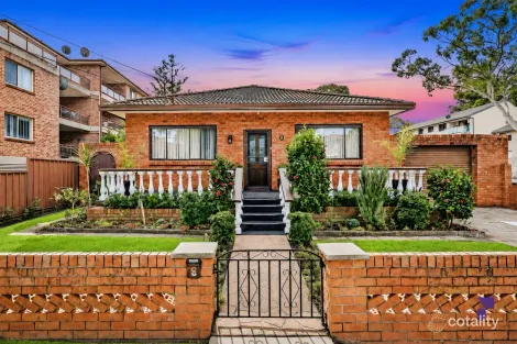 8 De Witt St, Bankstown, NSW 2200