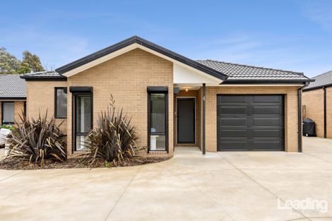 4/17 Regan Dr, Romsey, VIC 3434