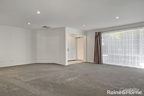 Property photo of 20 Patrick Brick Court Queanbeyan East NSW 2620