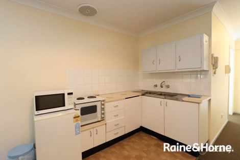 Property photo of 12/62 George Street Bathurst NSW 2795