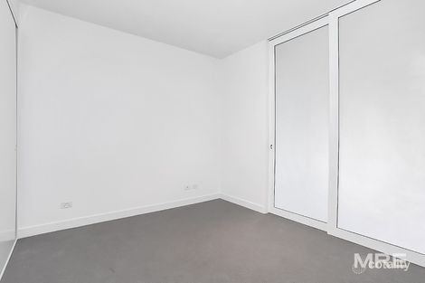 Property photo of 406/74 Queens Road Melbourne VIC 3004