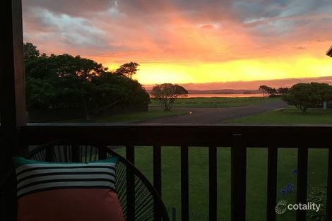 Property photo of 1 Cedar Parade Maloneys Beach NSW 2536