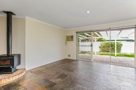 Property photo of 2 Larkspur Place Thornlie WA 6108