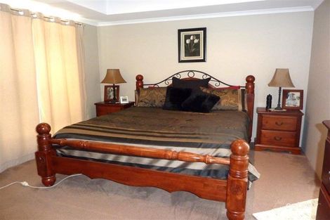Property photo of 5 Casey Close Canning Vale WA 6155