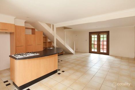 Property photo of 1/63 Olsen Avenue Labrador QLD 4215