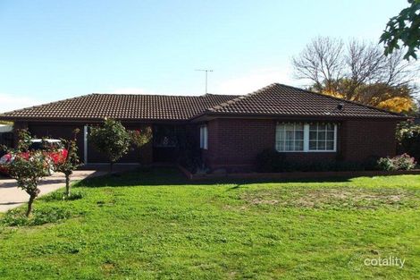 45 Powlett St, Carisbrook, VIC 3464