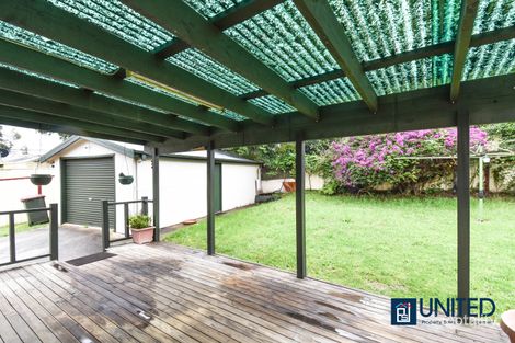 Property photo of 11 Waikanda Crescent Whalan NSW 2770