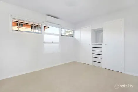 Property photo of 46 Hollywell Road Biggera Waters QLD 4216