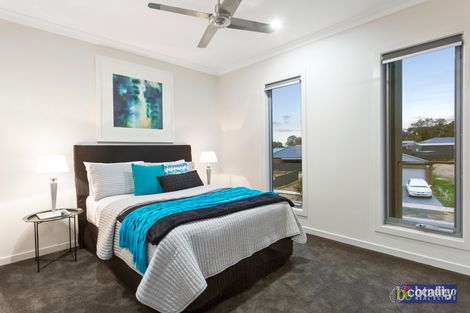 Property photo of 1 Chaplin Court Eaglehawk VIC 3556