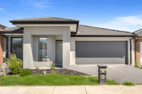 43 Mound Ave, Donnybrook, VIC 3064