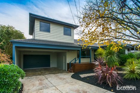 Property photo of 9 Evwick Crescent Highton VIC 3216