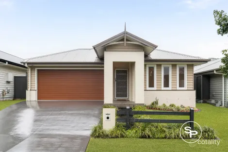 7 Arcadian Hills Cres, Cobbitty, NSW 2570