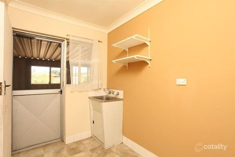 Property photo of 13 O'Sullivan Drive Camillo WA 6111