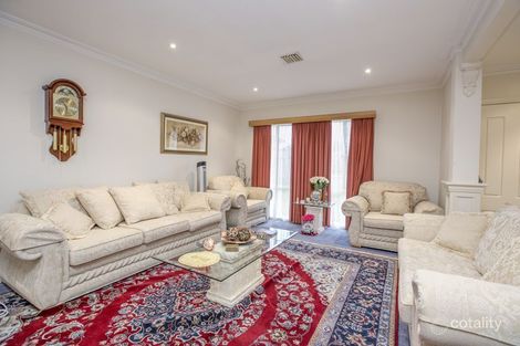 Property photo of 52 The Promenade Narre Warren South VIC 3805