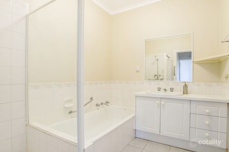 Property photo of 2/32 Gilbertson Street Essendon VIC 3040