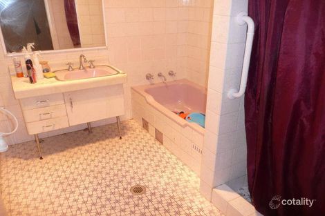 Property photo of 65 Elizabeth Street Narrandera NSW 2700